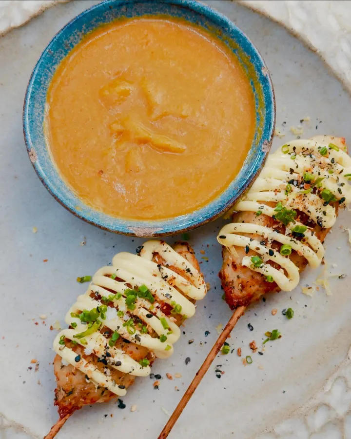 Yakitori com creme japonês
